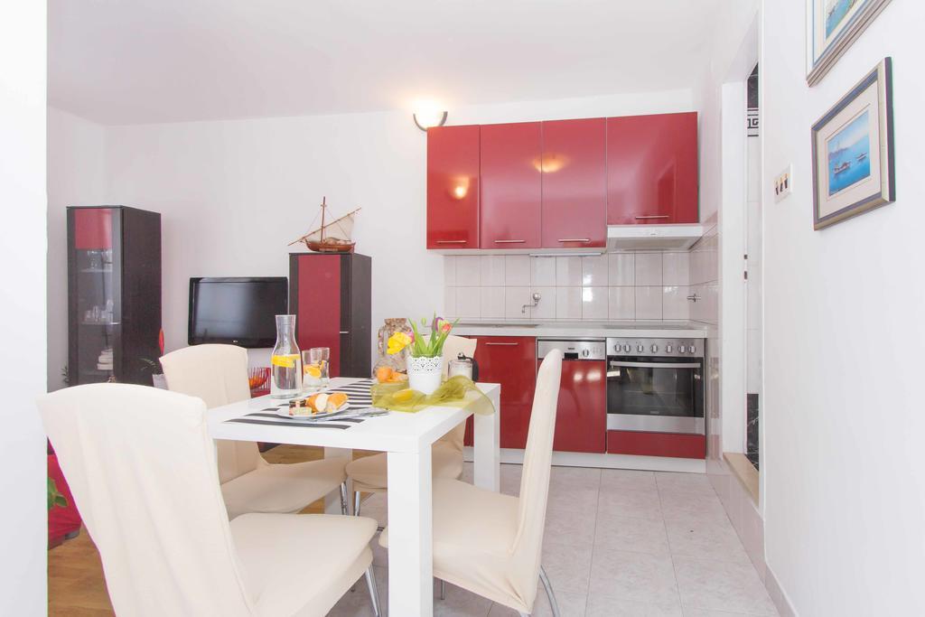 Red Valentino Apartment Split Exterior foto